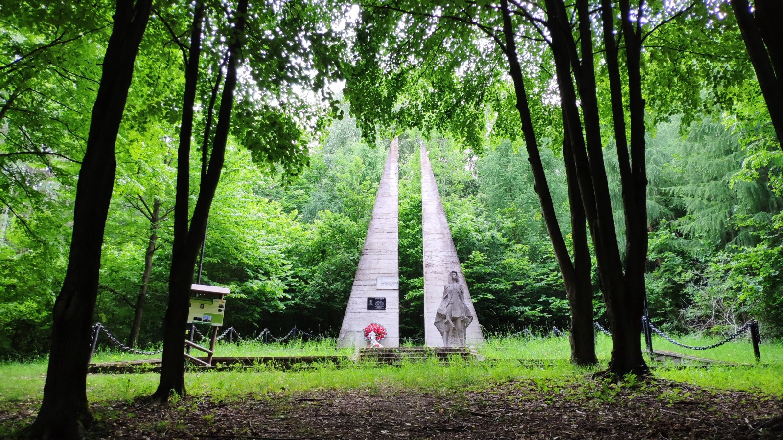 Pamätníky a vojenská história