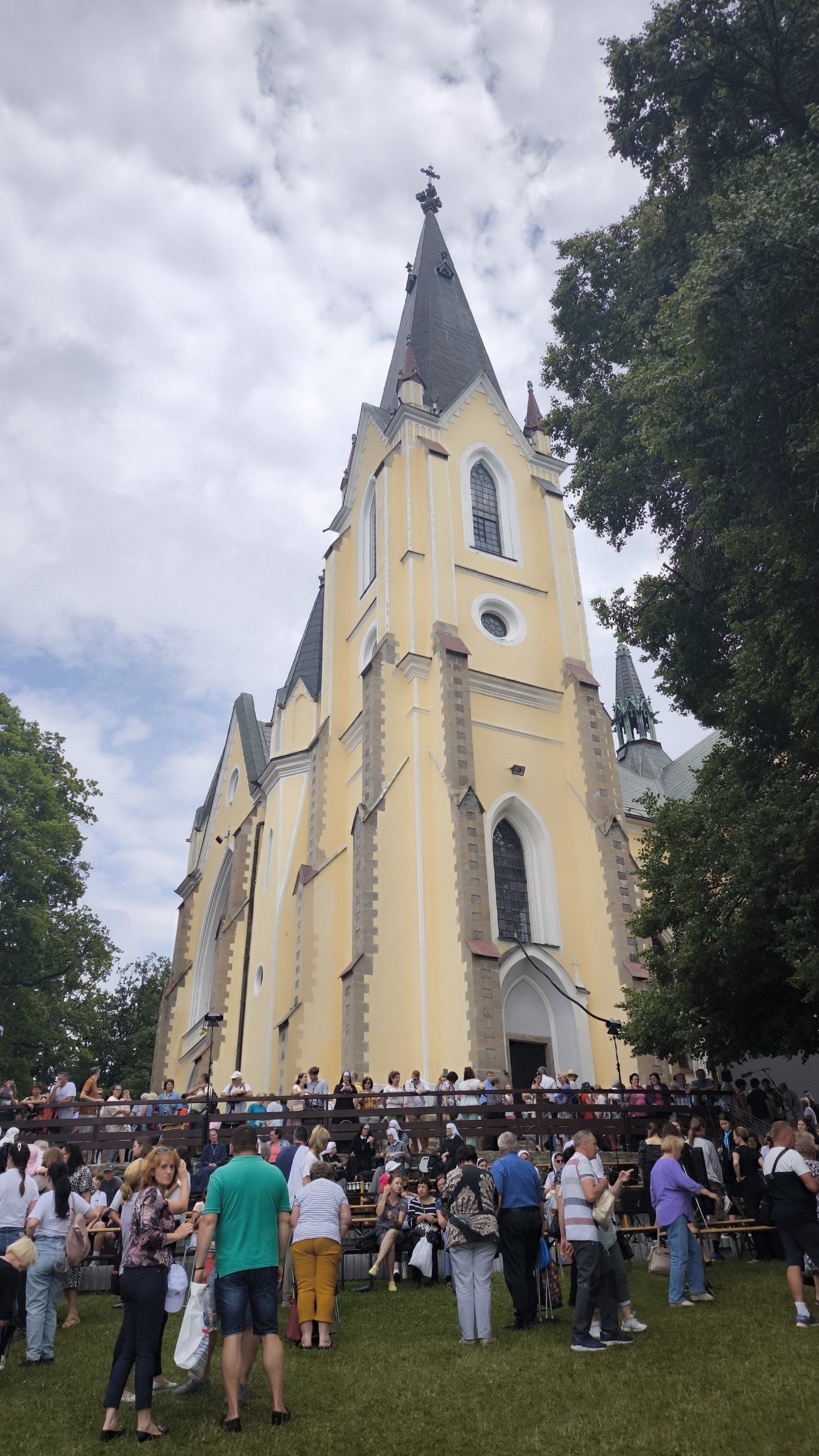 Bazilika Navštívenia Panny Márie na Mariánskej hore